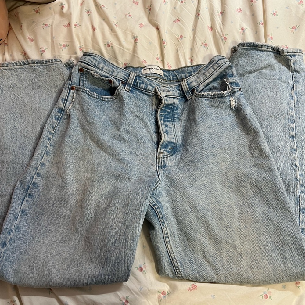Abercrombie jeans